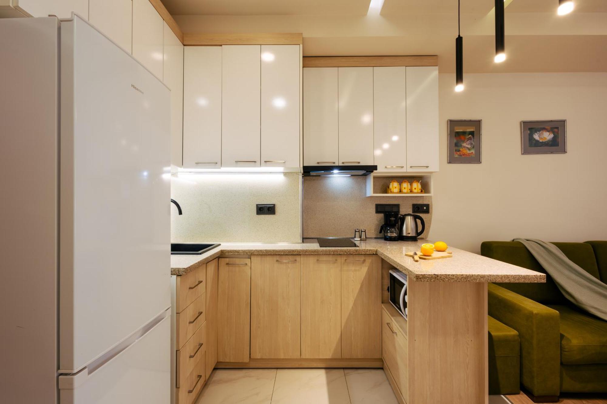 Residence Koghbatsi 16 Ереван Екстериор снимка